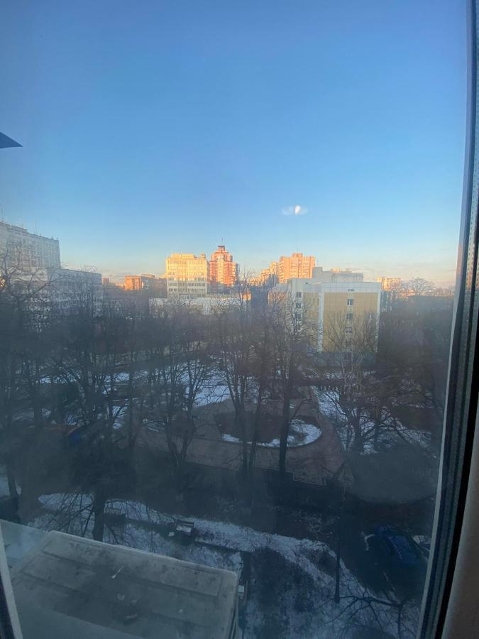Apartment Next To Metro Station Pechersk Kiev Buitenkant foto